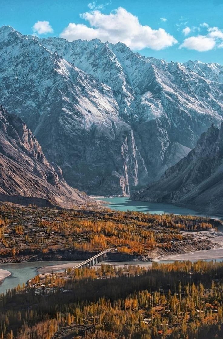 Attabad lake hunza from gulmit